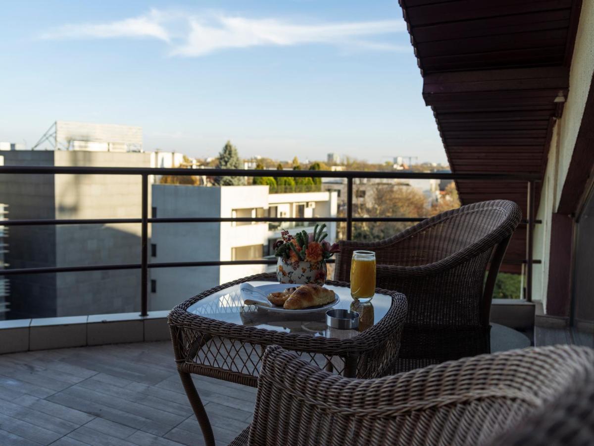Amazing City View Residences - Penthouse & Apartment Bucharest Exterior photo