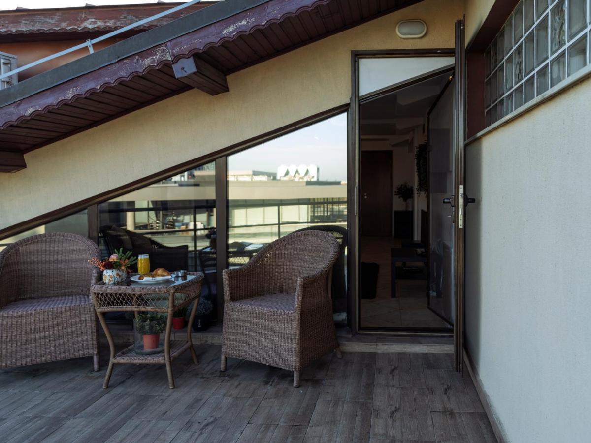 Amazing City View Residences - Penthouse & Apartment Bucharest Exterior photo