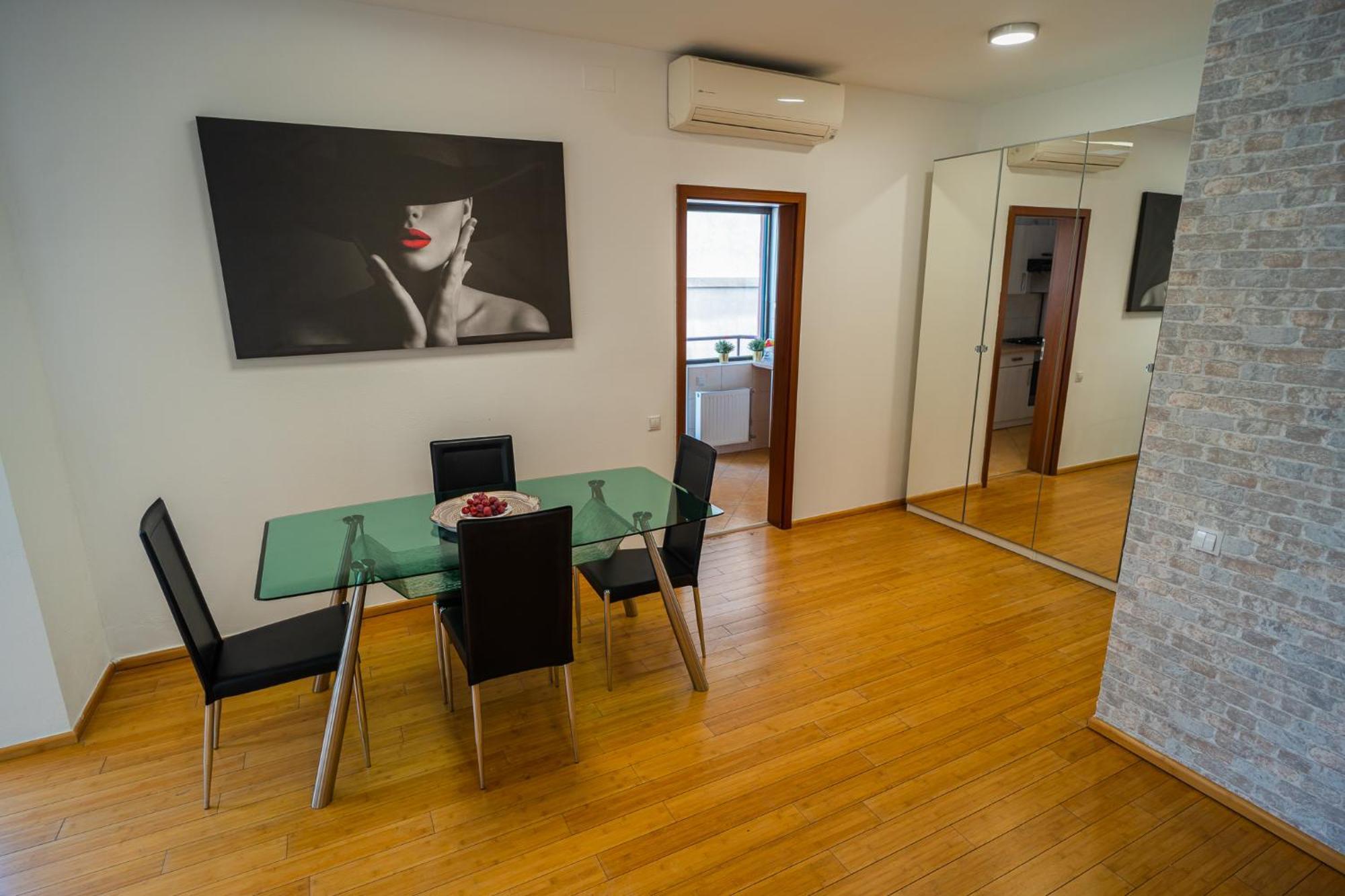 Amazing City View Residences - Penthouse & Apartment Bucharest Exterior photo