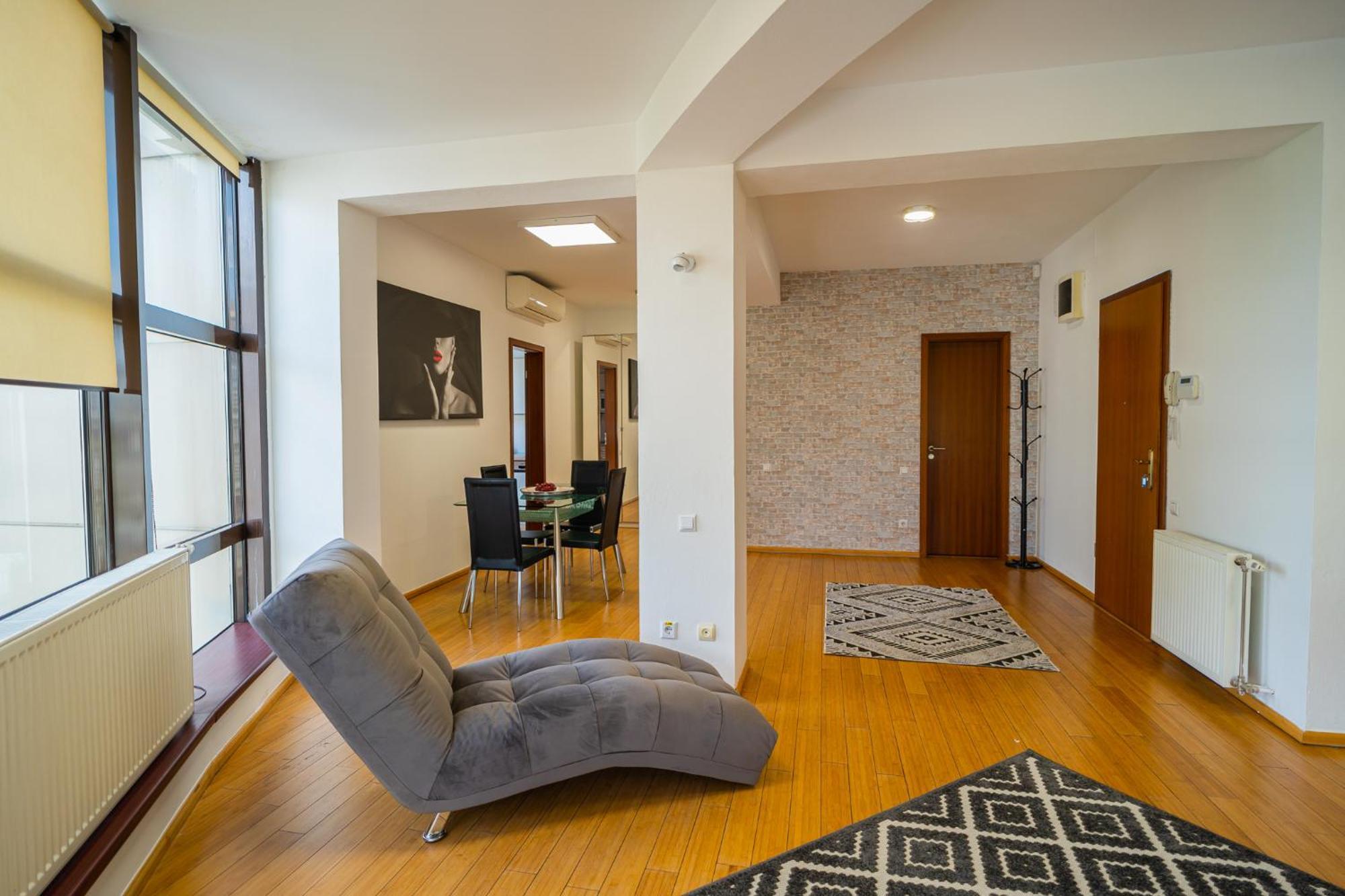 Amazing City View Residences - Penthouse & Apartment Bucharest Exterior photo